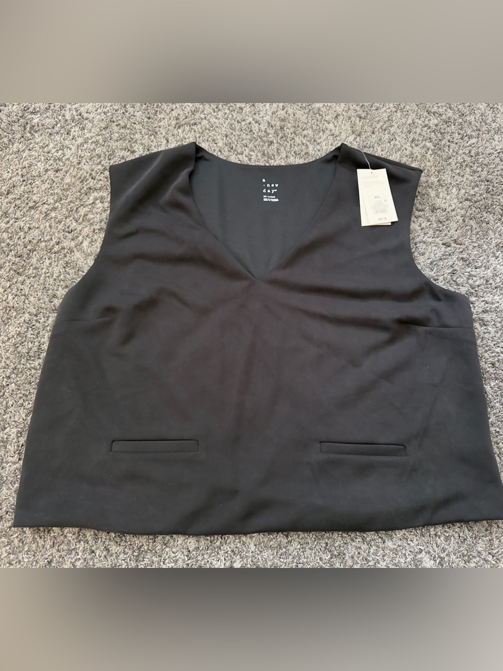 Classic Black Sleeveless Shell Top